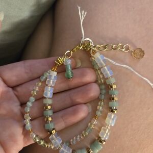 Elegant Gold and Green Beaded Bracelet